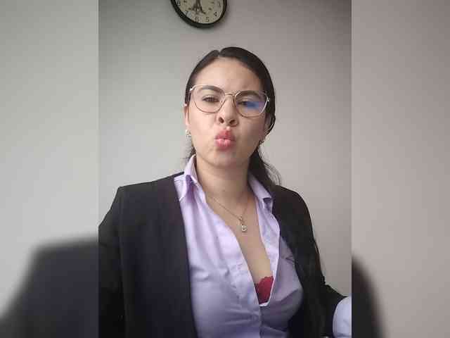 Paolitha25 webcam