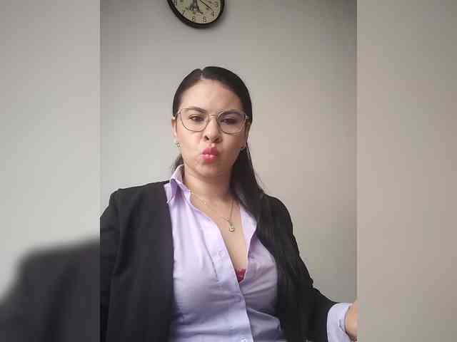 Paolitha25 webcam