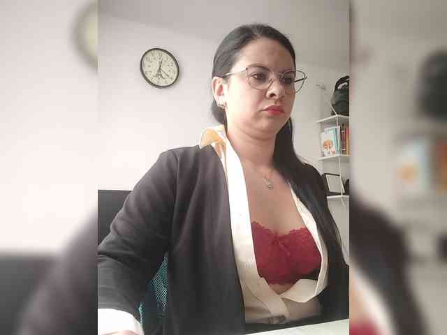 Paolitha25 webcam