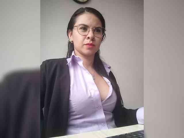 Paolitha25 webcam