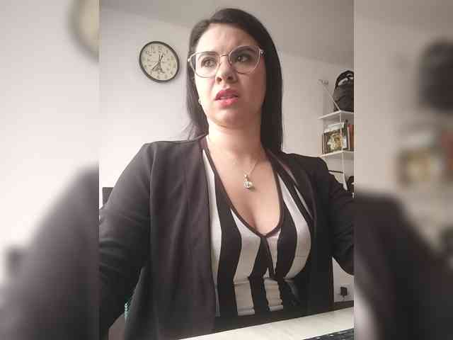 Paolitha25 webcam