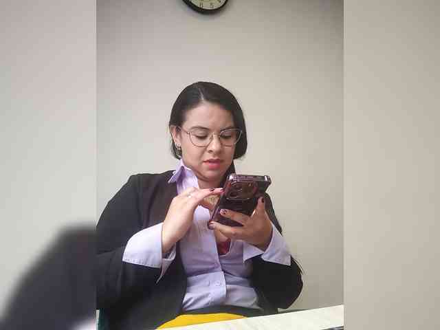Paolitha25 webcam