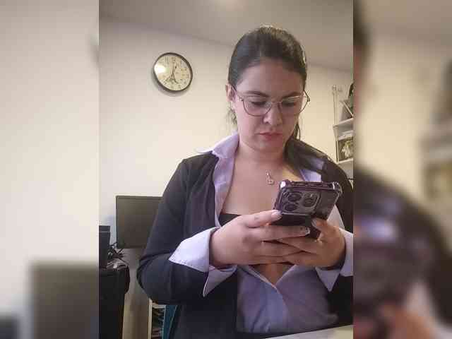 Model: Paolitha25