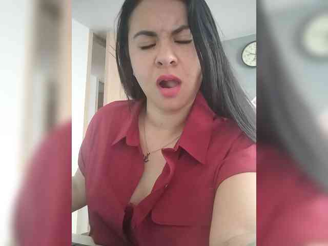 Modelo: Paolitha25