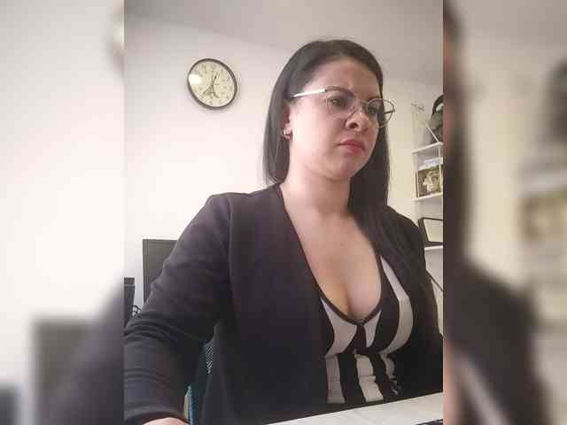 Paolitha25 webcam