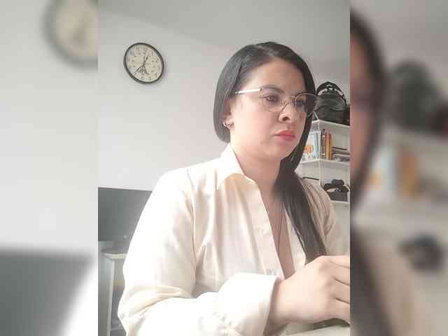 Paolitha25 webcam