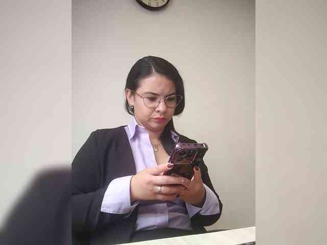 Paolitha25 webcam