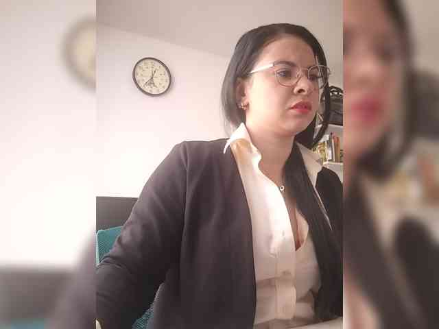 Paolitha25 webcam