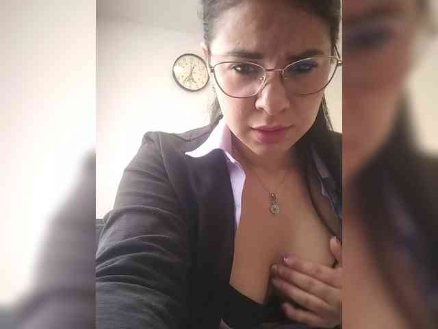 Paolitha25 webcam