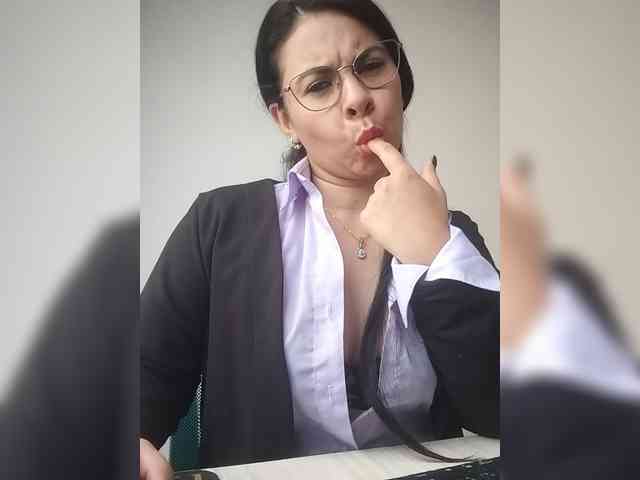 Paolitha25 webcam