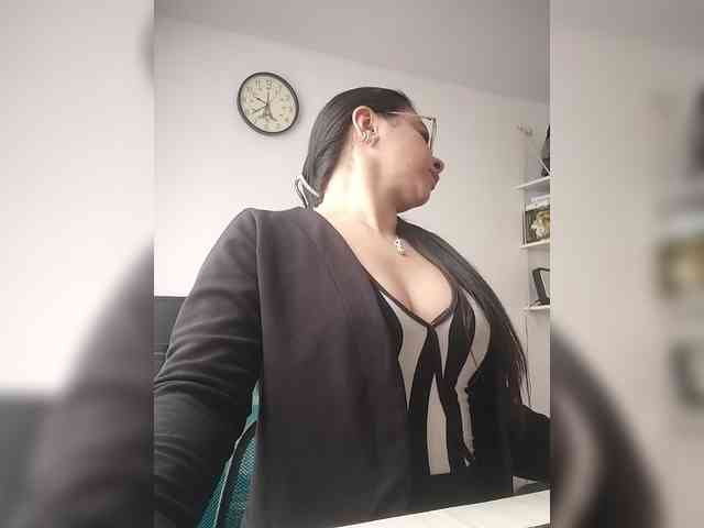 Paolitha25 webcam