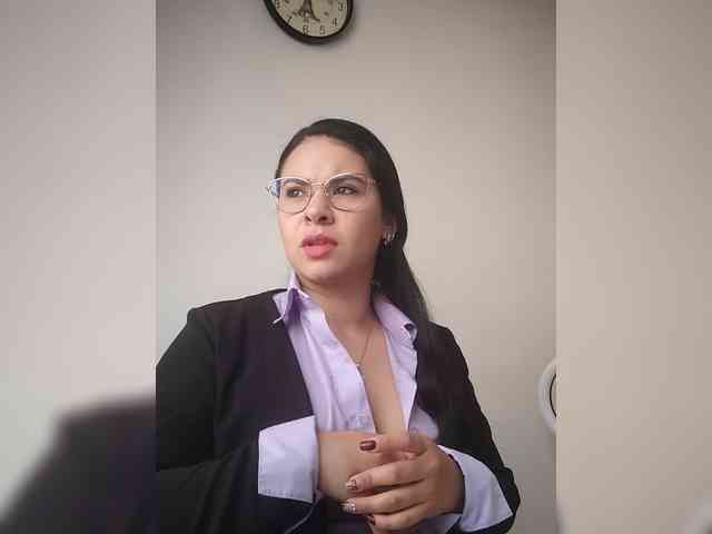 Paolitha25 webcam