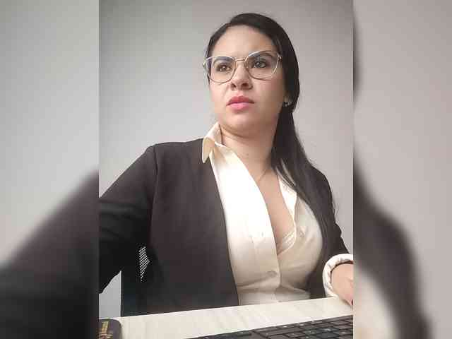 Paolitha25 webcam