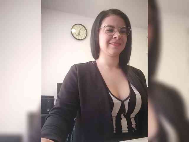 Paolitha25 webcam