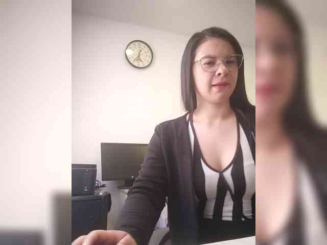 Paolitha25 webcam