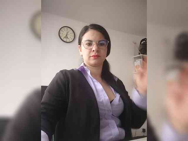 Paolitha25 webcam