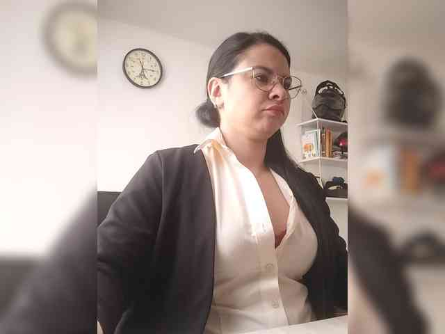 Paolitha25 webcam