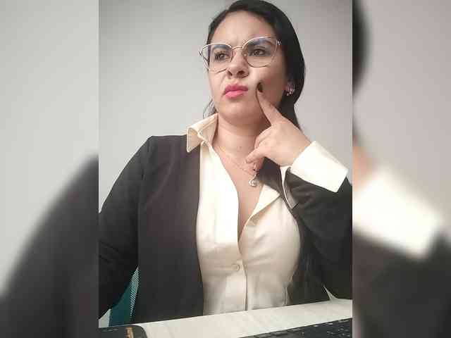 Paolitha25 webcam