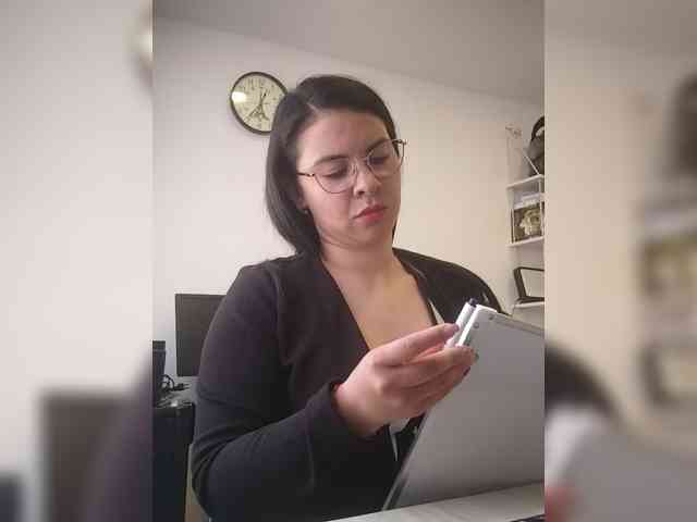 Paolitha25 webcam