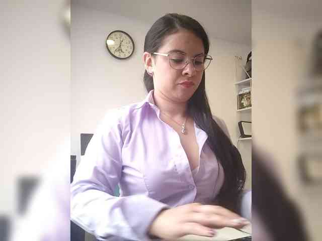 Paolitha25 webcam