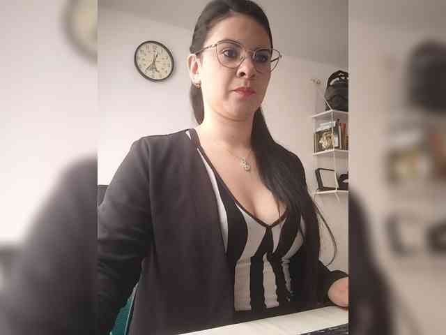 Paolitha25 webcam