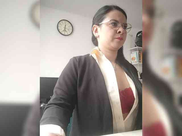 Paolitha25 webcam