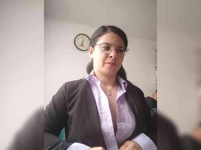 Paolitha25 webcam