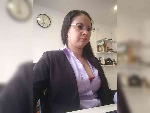 Paolitha25 webcam