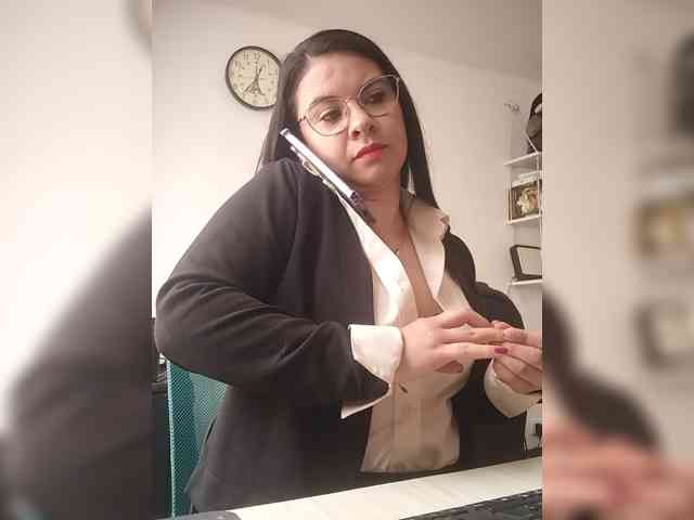 Paolitha25 webcam