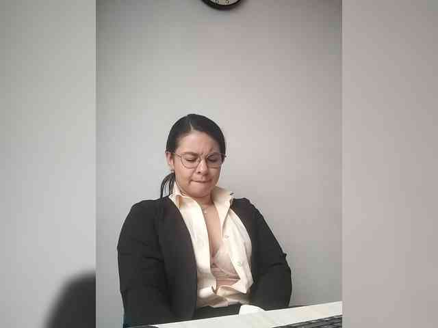 Paolitha25 webcam