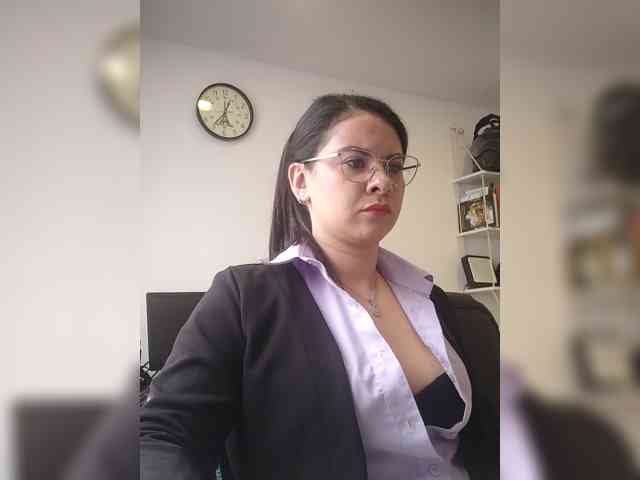 Paolitha25 webcam