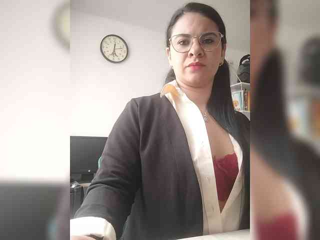 Paolitha25 webcam