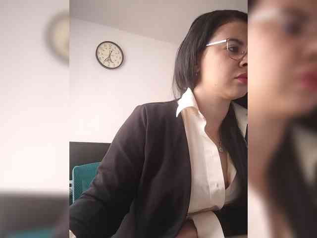 Paolitha25 webcam