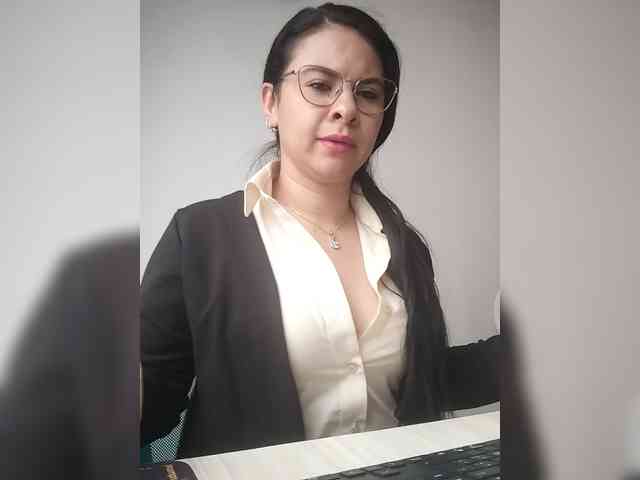 Paolitha25 webcam