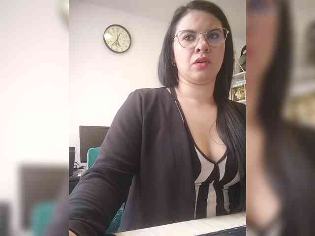 Paolitha25 webcam