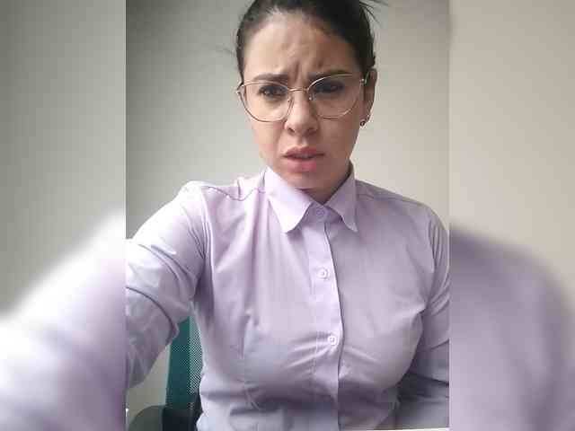 Paolitha25 webcam