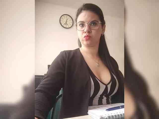 Paolitha25 webcam