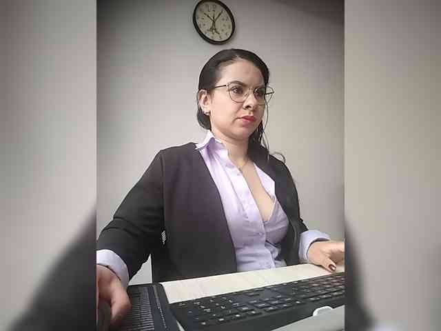 Paolitha25 webcam