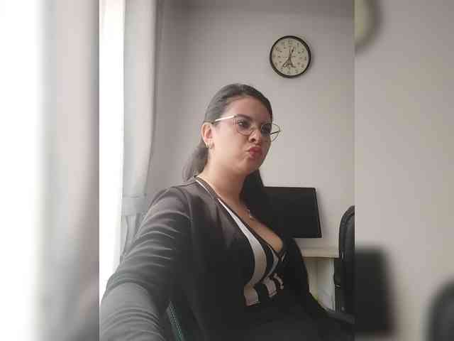 Paolitha25 webcam
