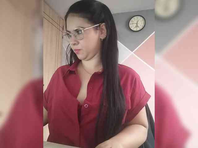 Paolitha25 webcam