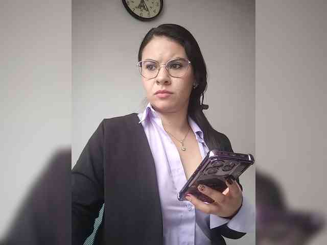 Paolitha25 webcam