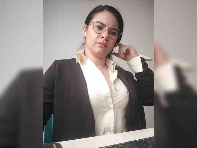Paolitha25 webcam