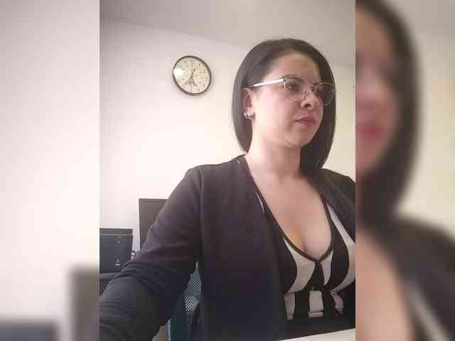 Paolitha25 webcam