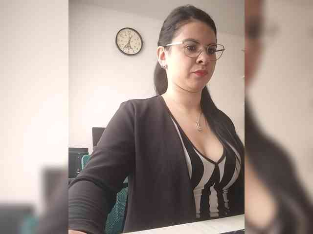 Paolitha25 webcam