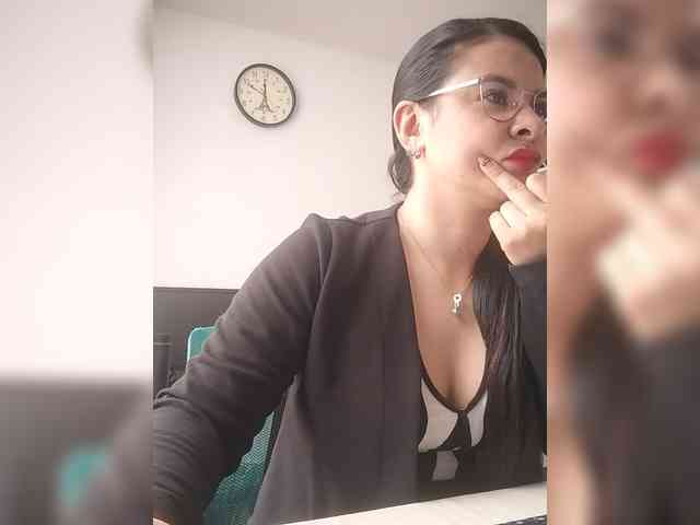 Paolitha25 webcam