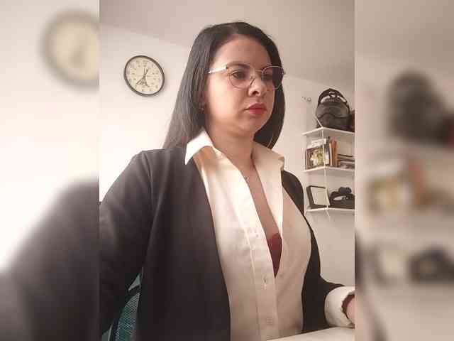 Paolitha25 webcam