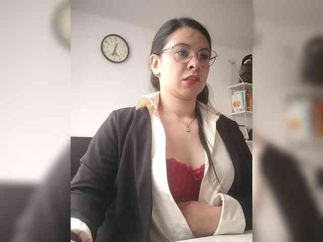 Paolitha25 webcam