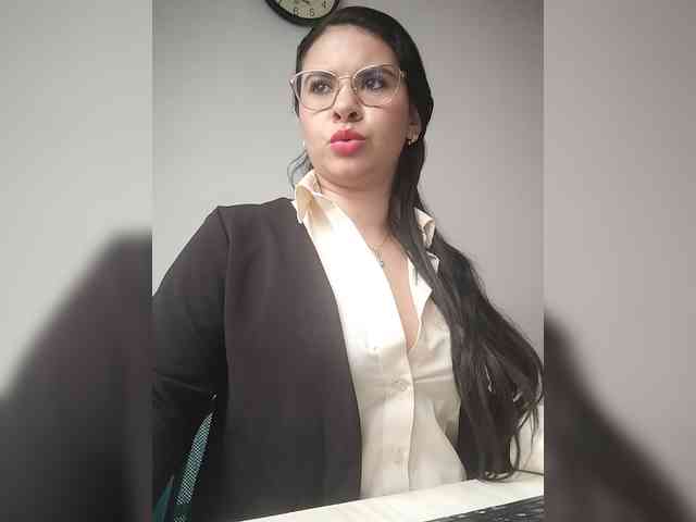 Paolitha25 webcam
