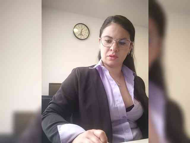 Paolitha25 webcam