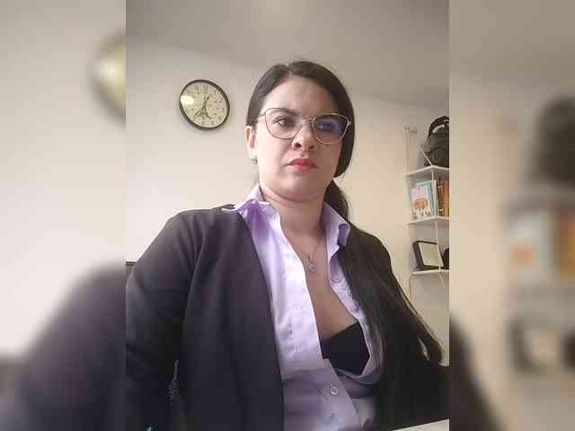 Paolitha25 webcam